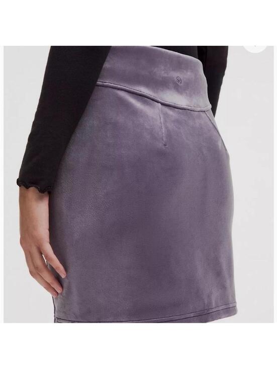 lululemon athletica Dresses & Skirts - Lululemon Scuba HR Mini Skirt Velvet Nightfall NWT